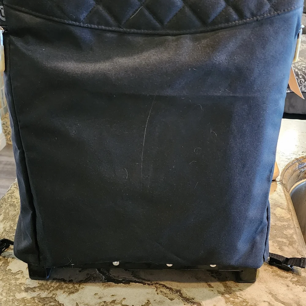Züca Flight and dust cover with 4 large utility bags